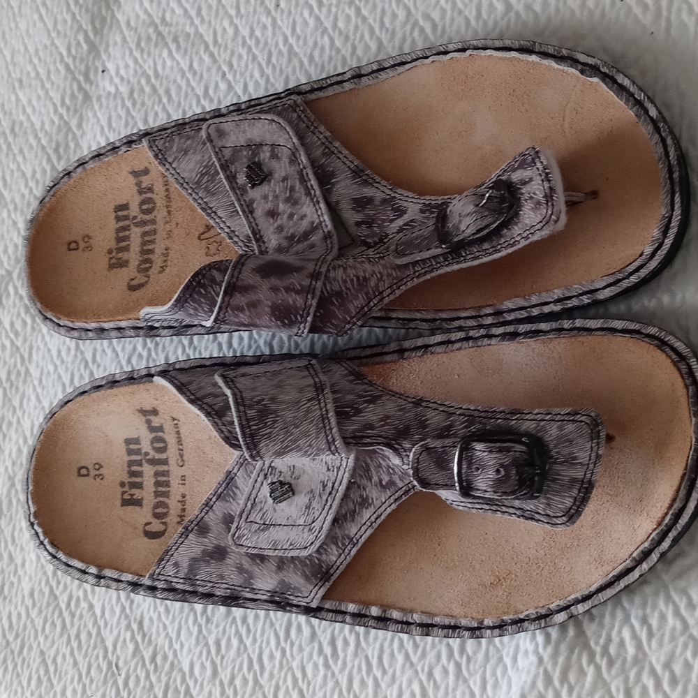 Finn comfort slippers size 39